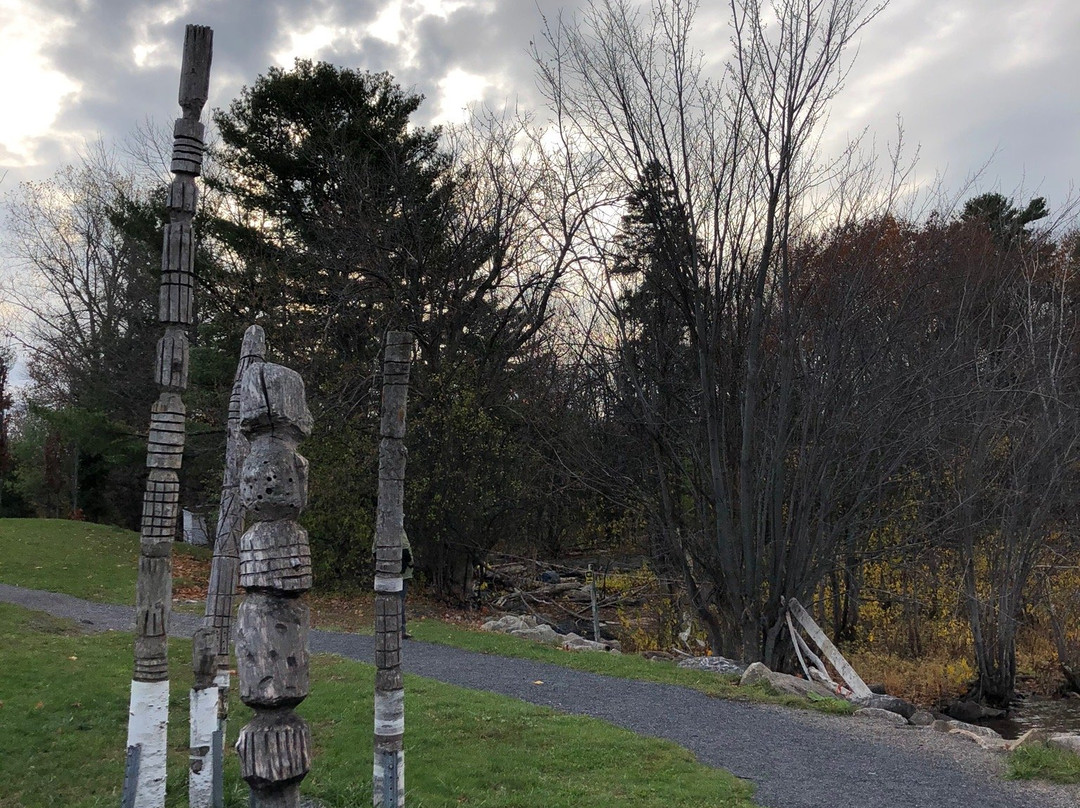 Parc Jack Layton-Hudson必去景点