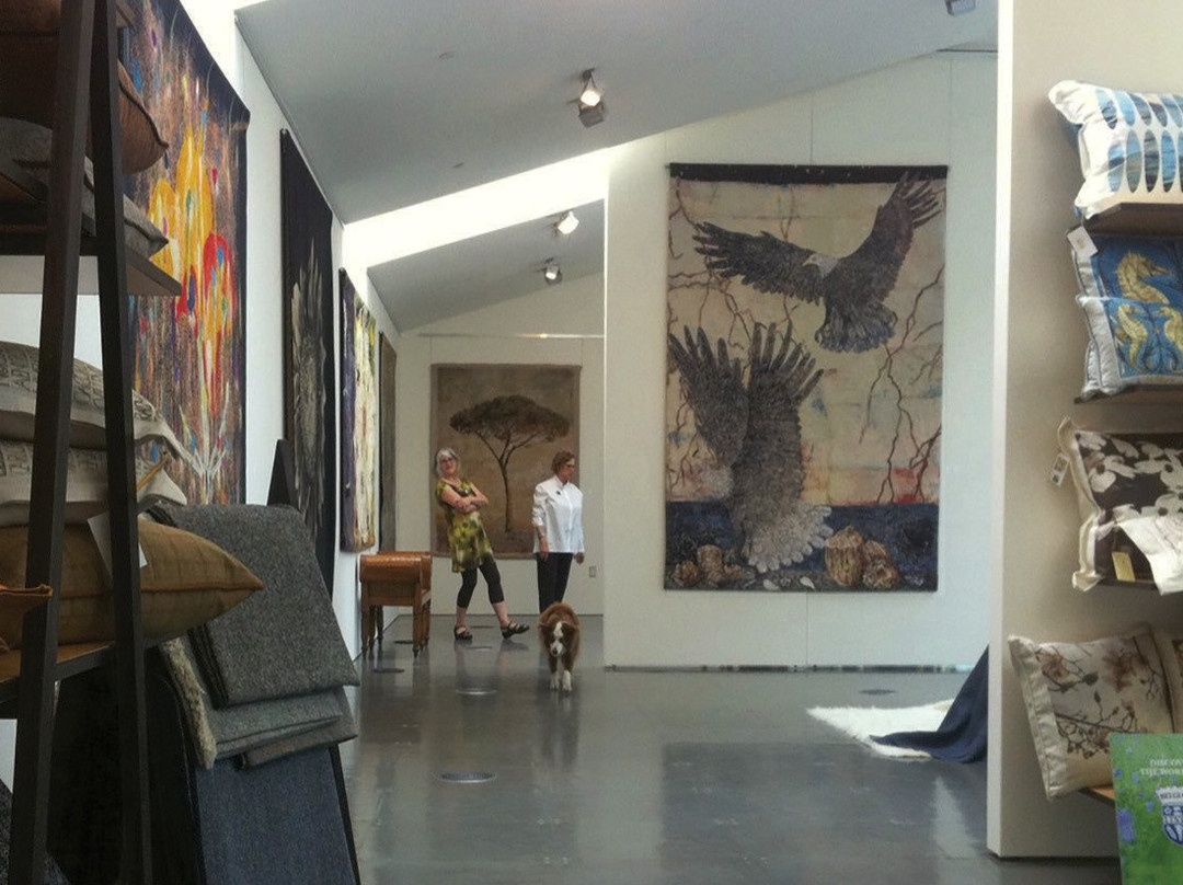 Dallas A Saunders Artisan Textiles景点图片