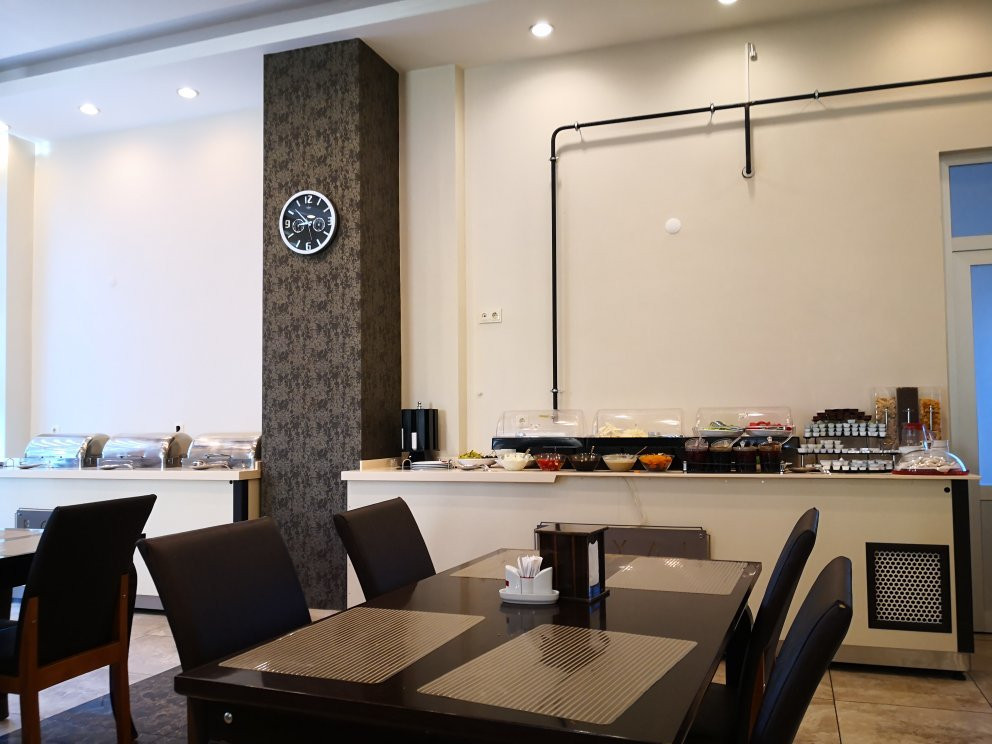 Royal Bilgic Hotel主图