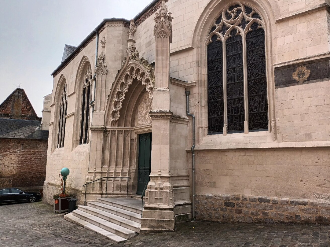 Église de Saint Pierre et Saint Paul景点图片