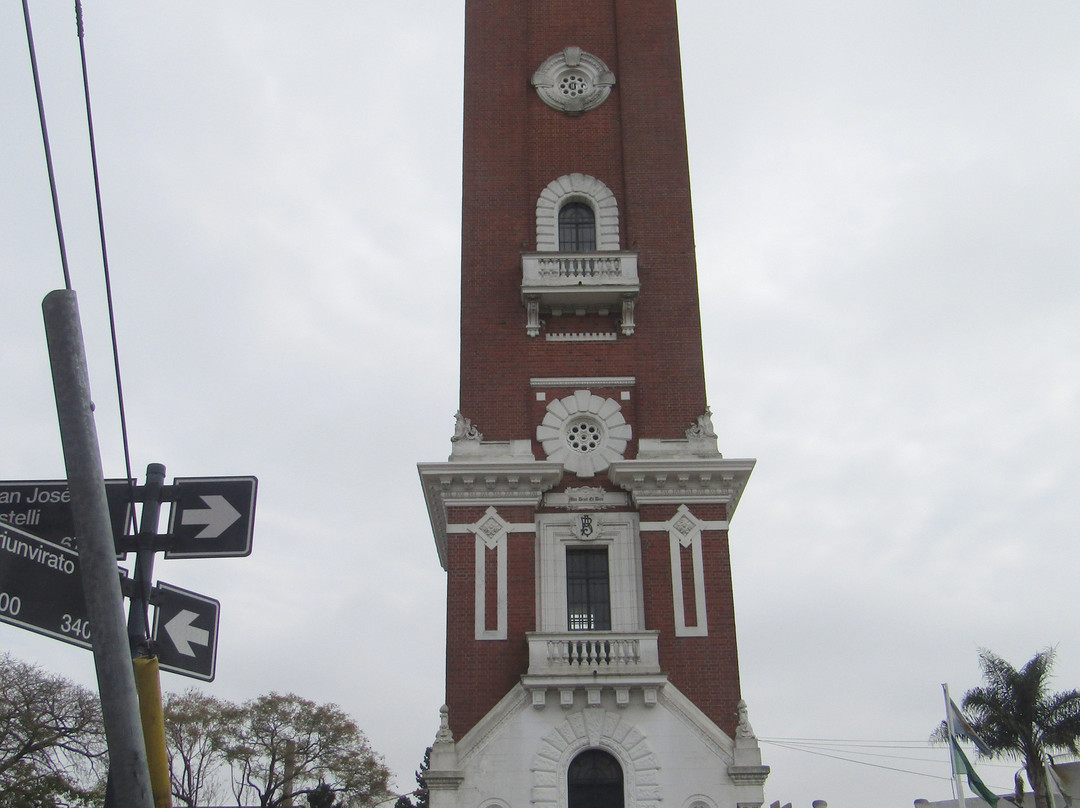 Torre Ader-Vicente Lopez必去景点
