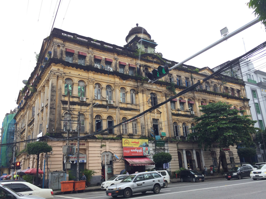 Yangon Lokanat Building (Formerly Sofaer’s Building)-仰光必去景点