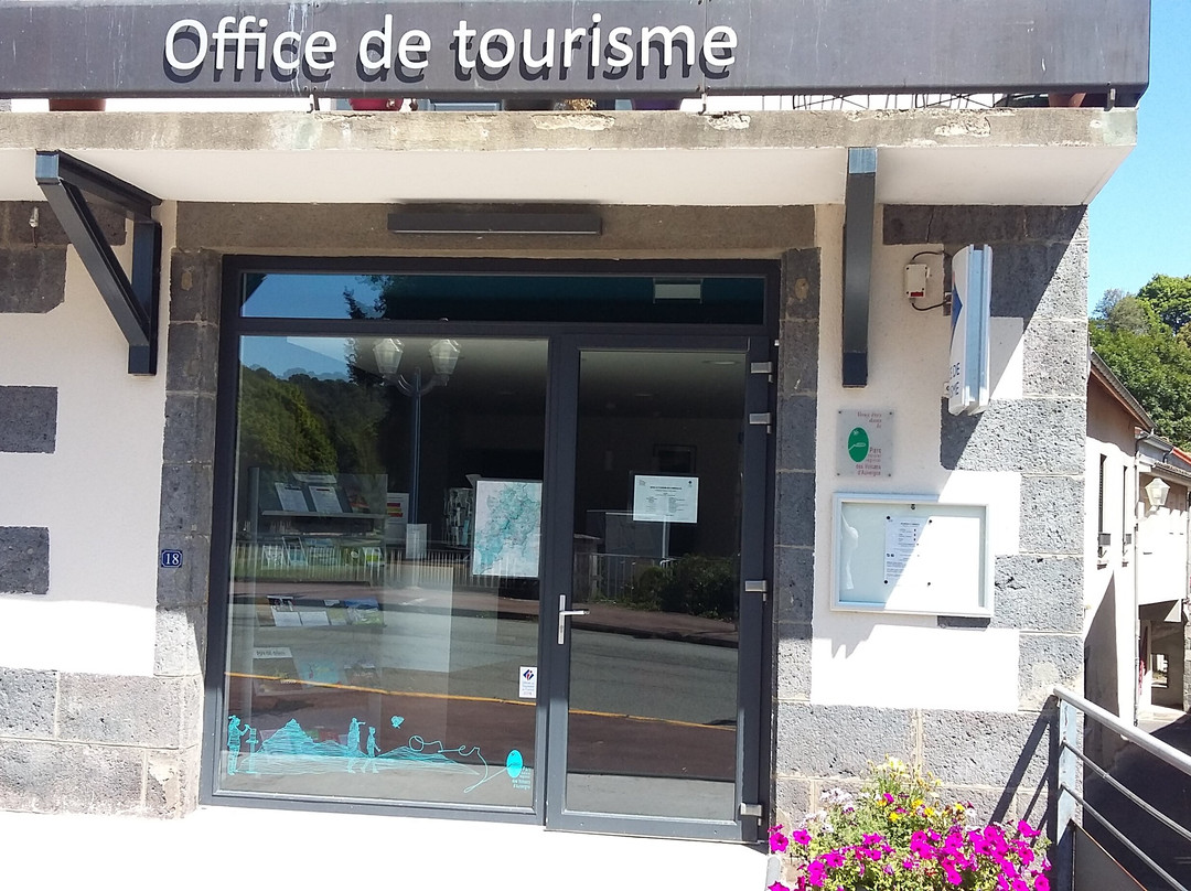 Office De Tourisme Des Combrailles景点图片