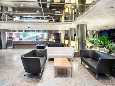 里斯本大陆假日酒店度假村主图