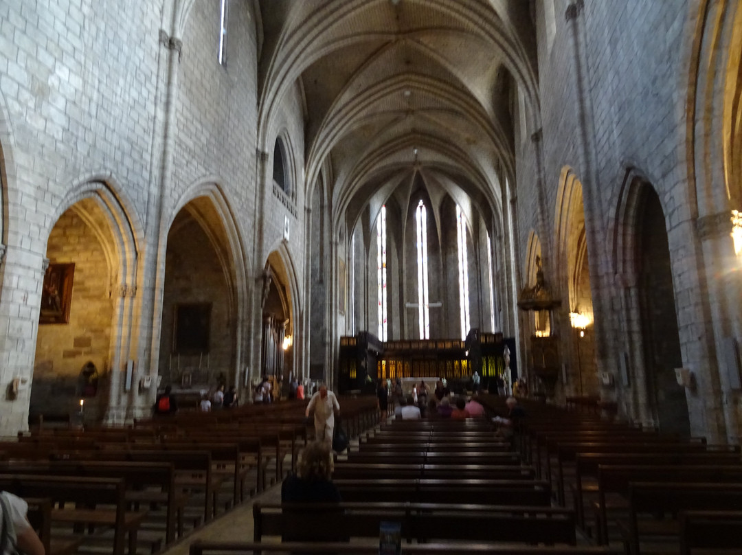 Collegiale Notre-Dame-Villefranche-de-Rouergue必去景点