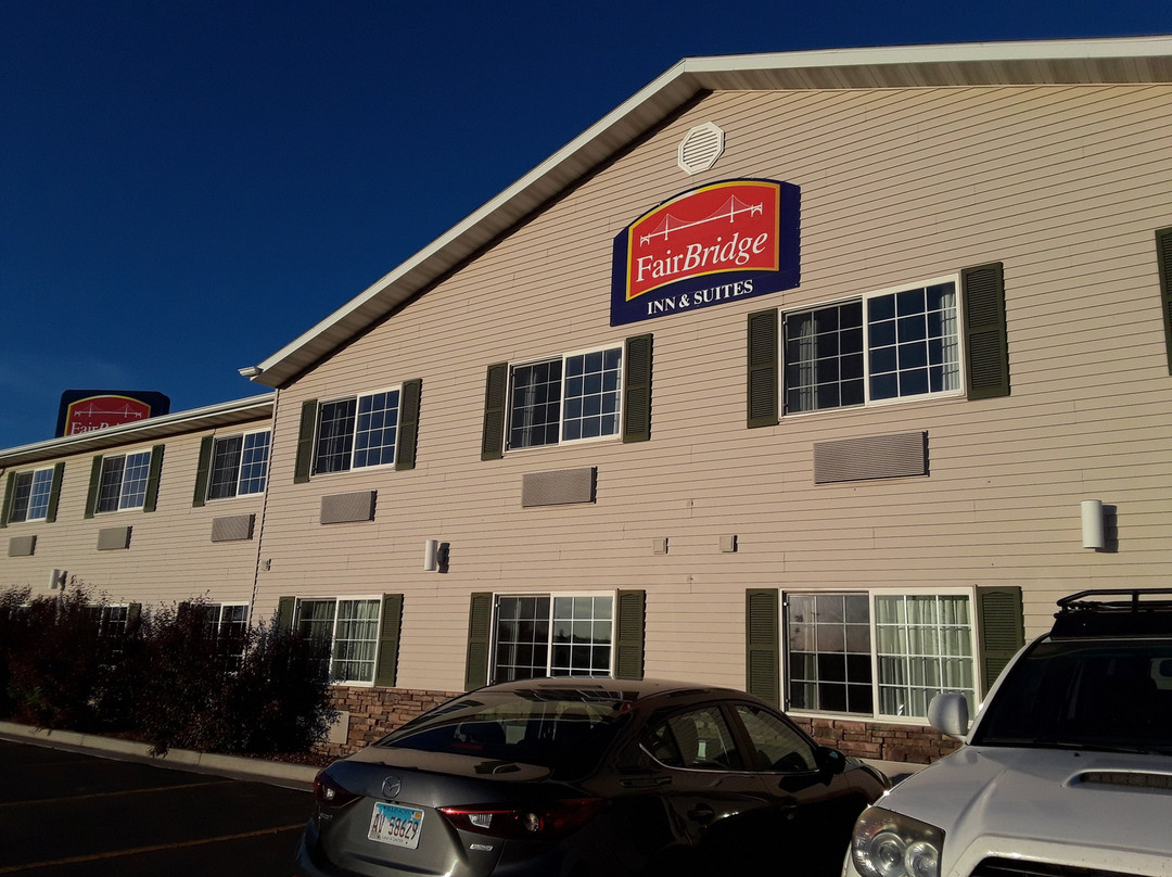 FairBridge Inn & Suites Miles City主图