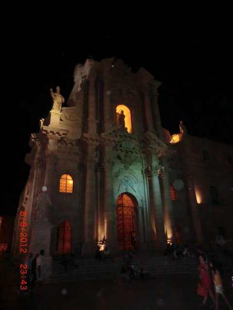 Piazza Duomo-锡拉库扎必去景点