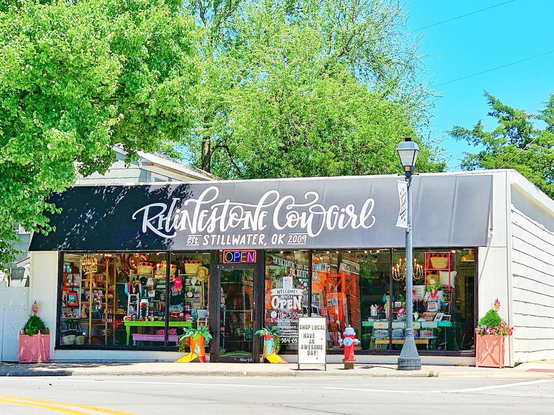 Rhinestone Cowgirl-斯蒂尔沃特必去景点