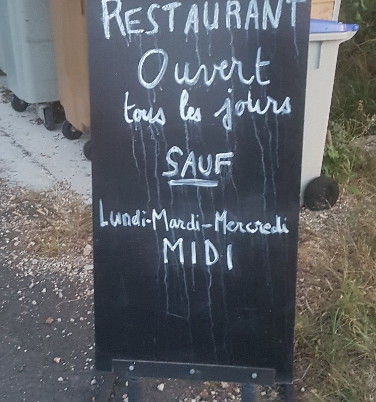 Hotel & Restaurant La Gare Aux Anes主图