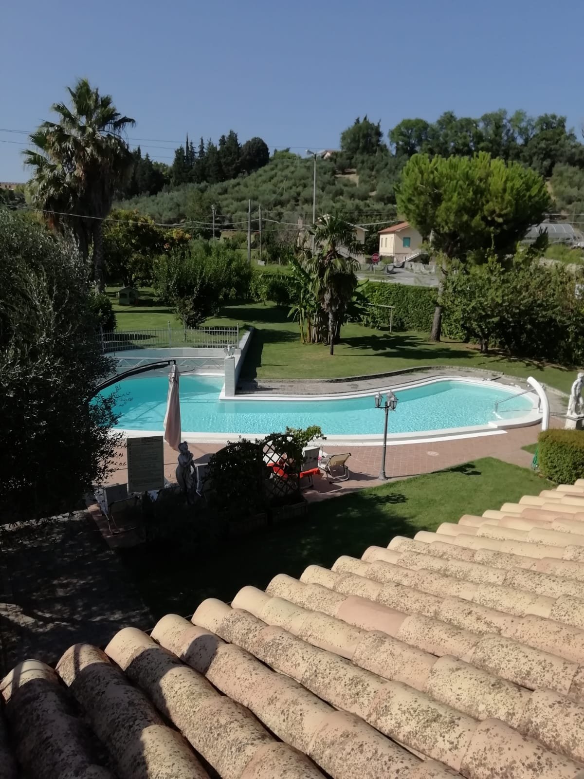Affittacamere Luconi-官方