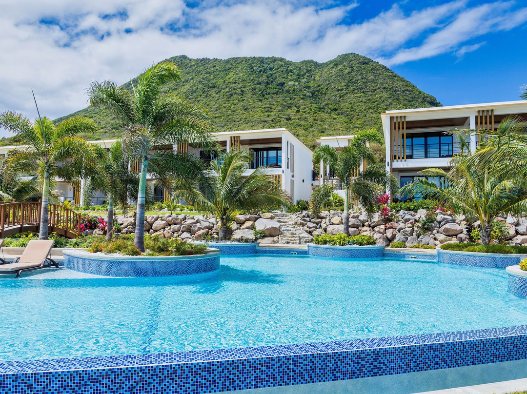 Golden Rock Dive And Nature Resort主图