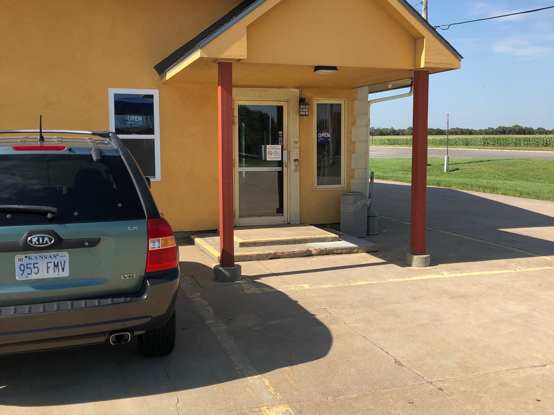 Newton Inn In Newton, Ks主图