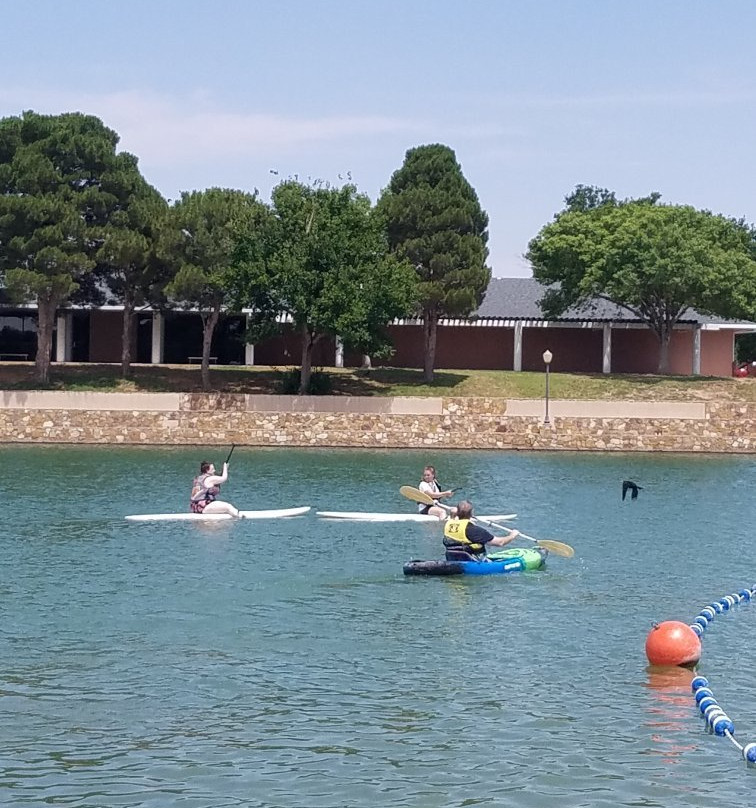 Lake Carlsbad Recreation Area景点图片