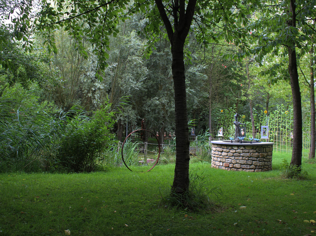 The Enchanted Garden景点图片