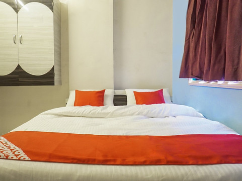 12501 Hotel Krishna Palace主图