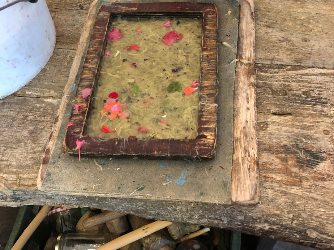 Tut Neyar - Handmade Paper-Zichron Yaakov必去景点