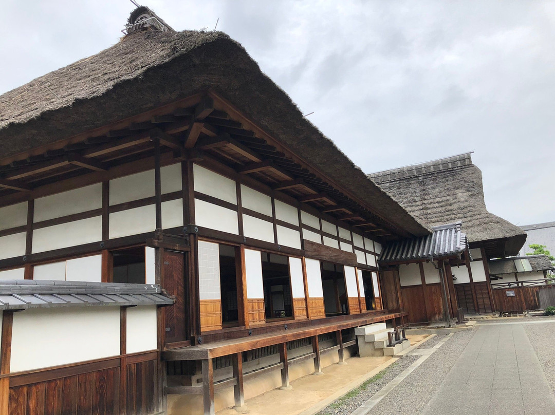 佐野光辉酒店主图