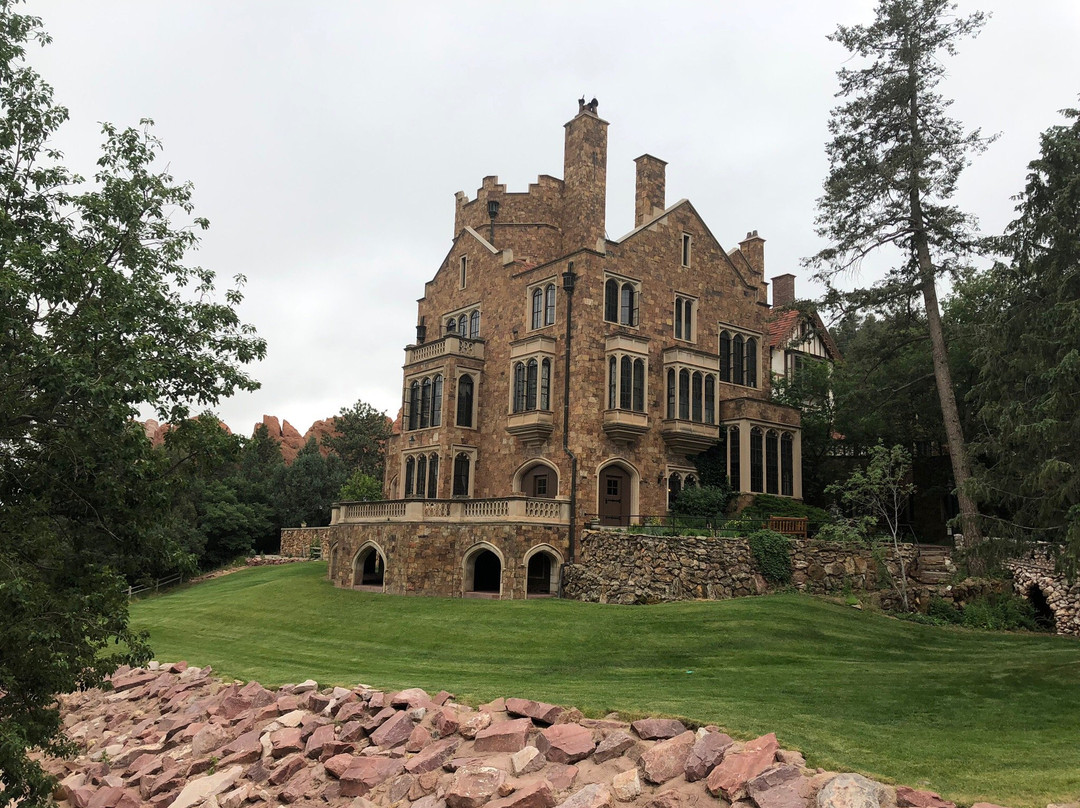 Glen Eyrie Castle景点图片