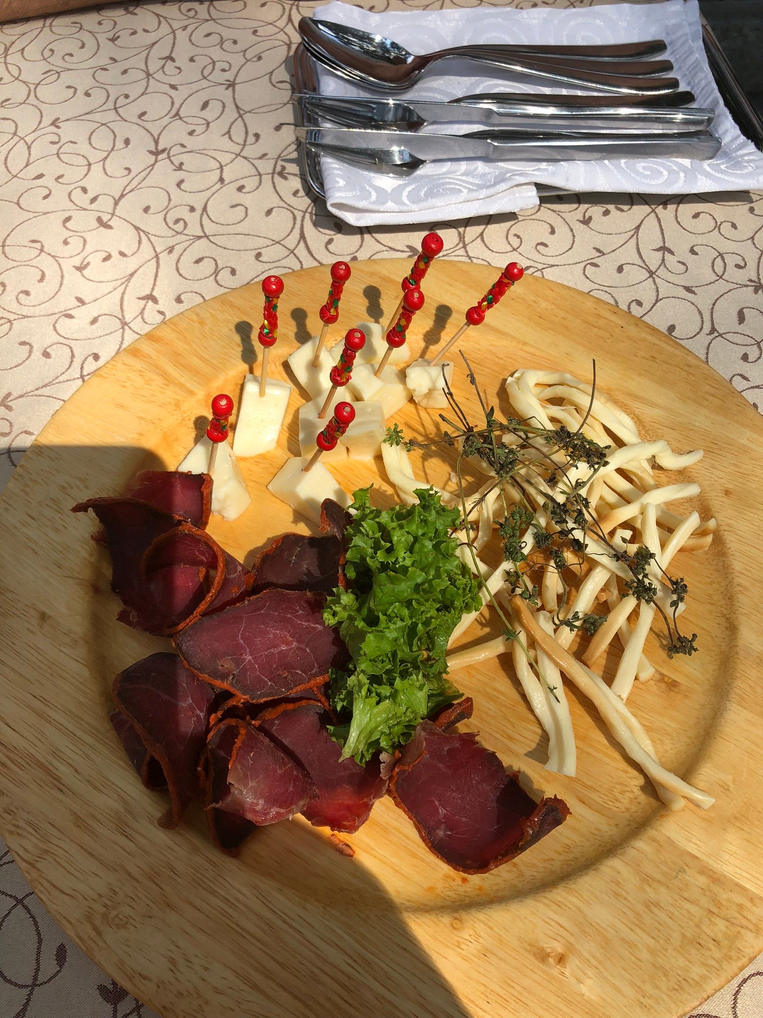 佐洛塔格拉牧场酒店-餐饮