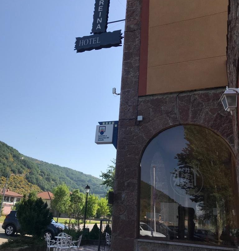 Hotel Tierra De La Reina主图