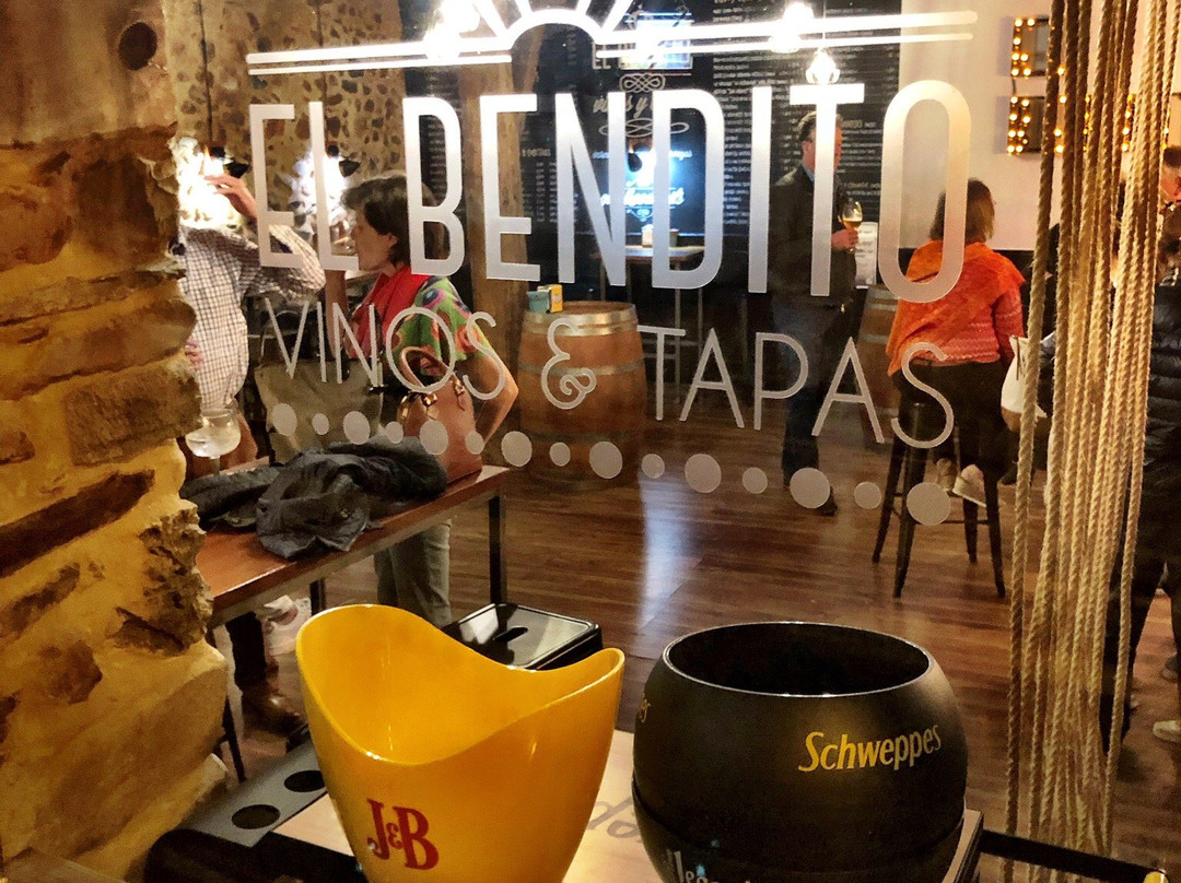 Vinos y Tapas El Bendito