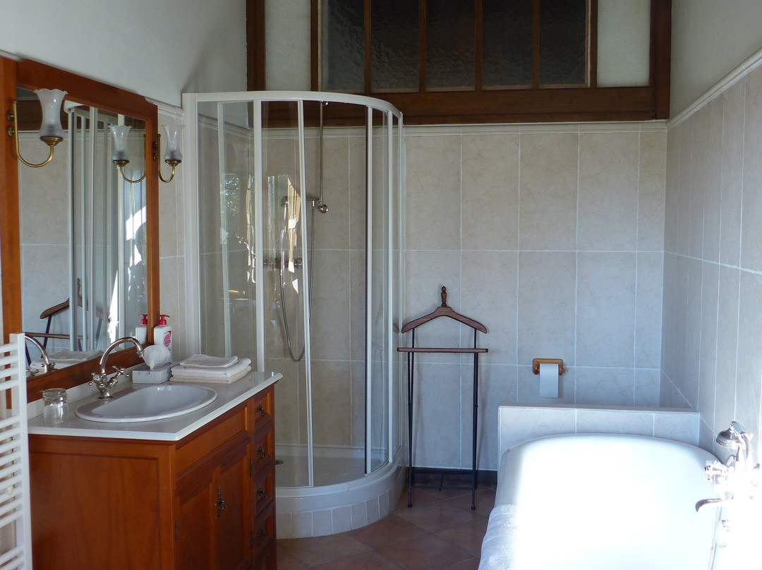 Prieuré de Saint Venant主图