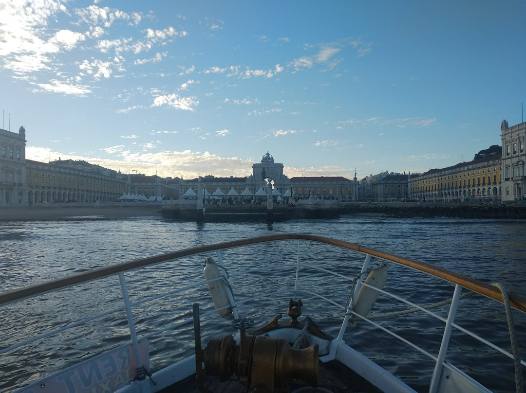 Lusitano Boat Tours景点图片