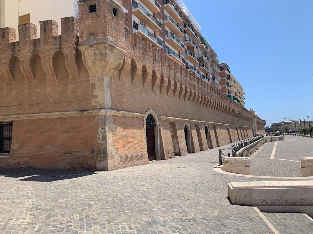 Fontana del Vanvitelli-奇维塔韦基亚必去景点