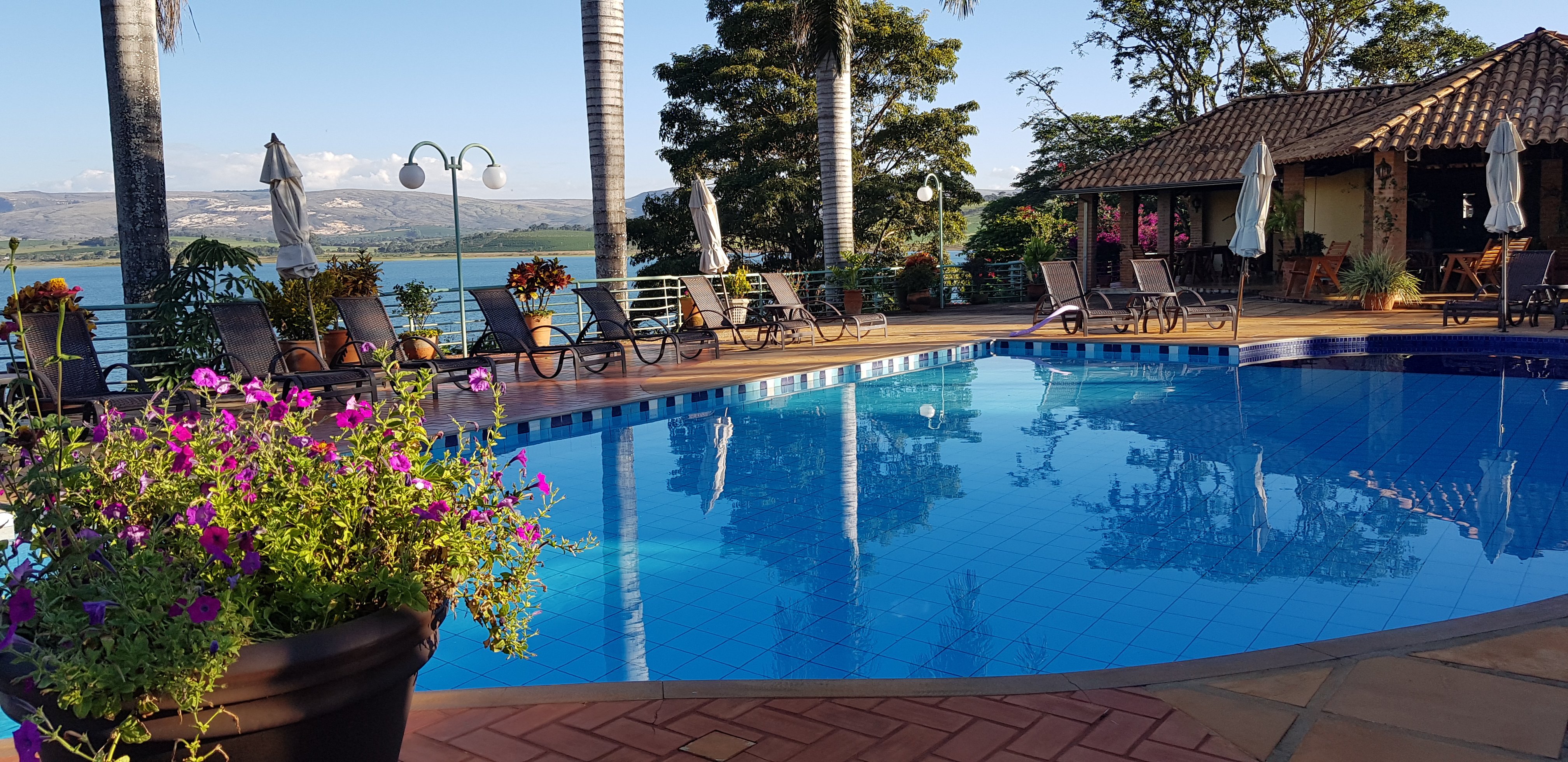 BellaMinas Pousada-泳池