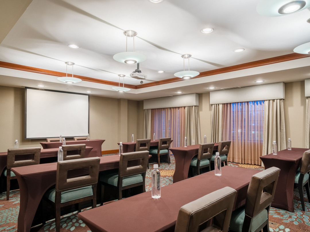 Staybridge Suites Wilmington - Brandywine Valley, an IHG Hotel主图
