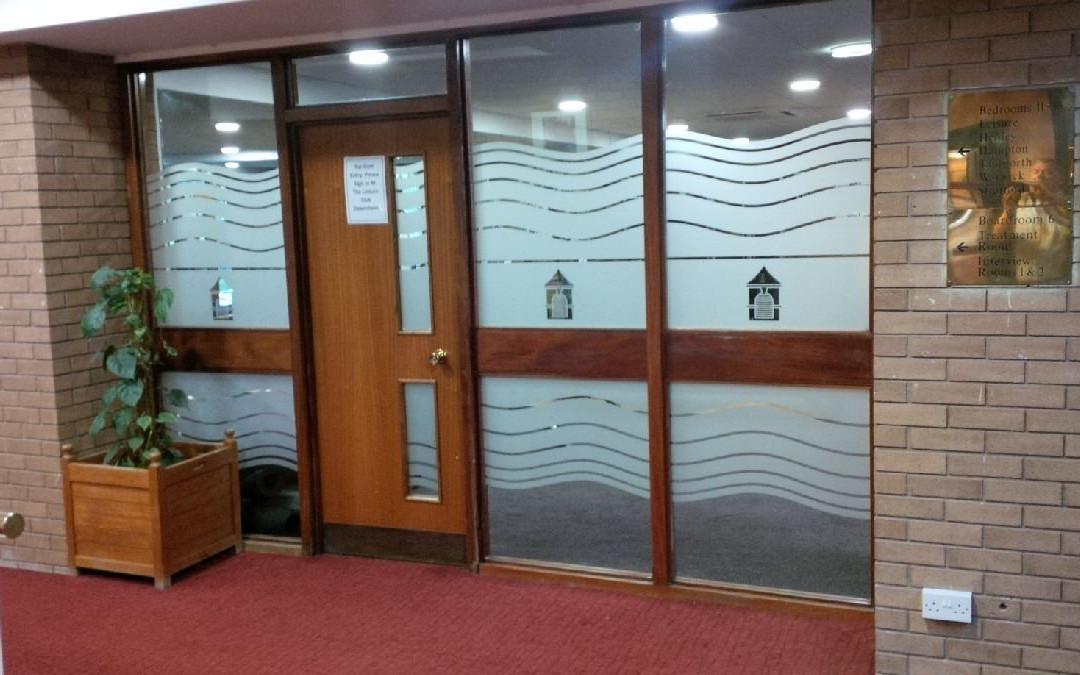 Arden Hotel and Leisure Club主图