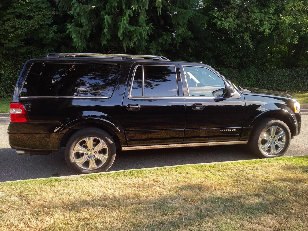 TDS Limo Service-兰里市必去景点