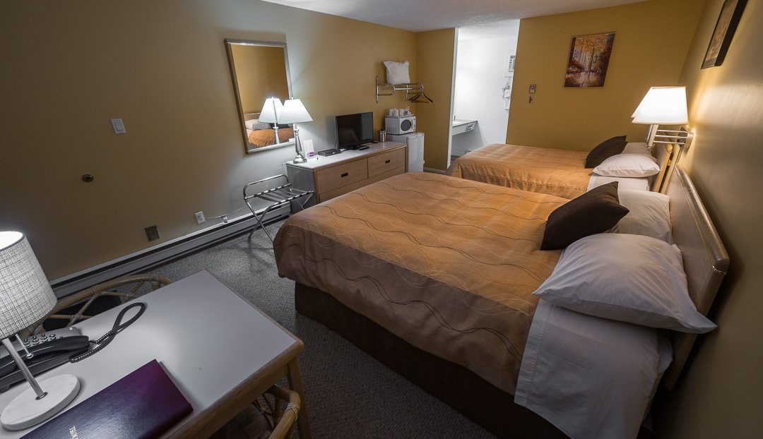 Westwood Motel 100 Mile House主图