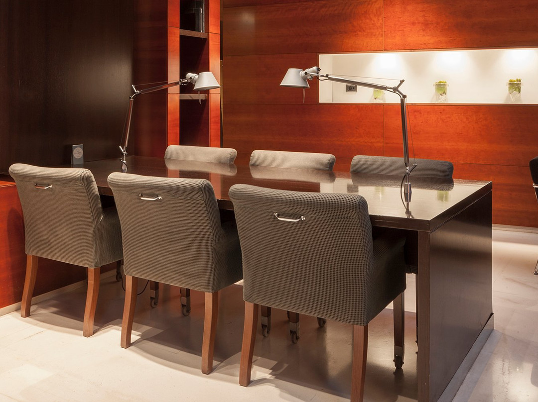 莱达万豪AC酒店主图