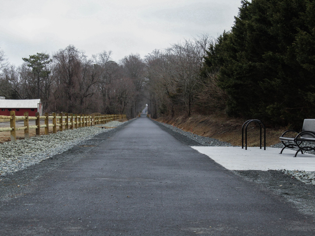 Beach Time Distilling-刘易斯必去景点