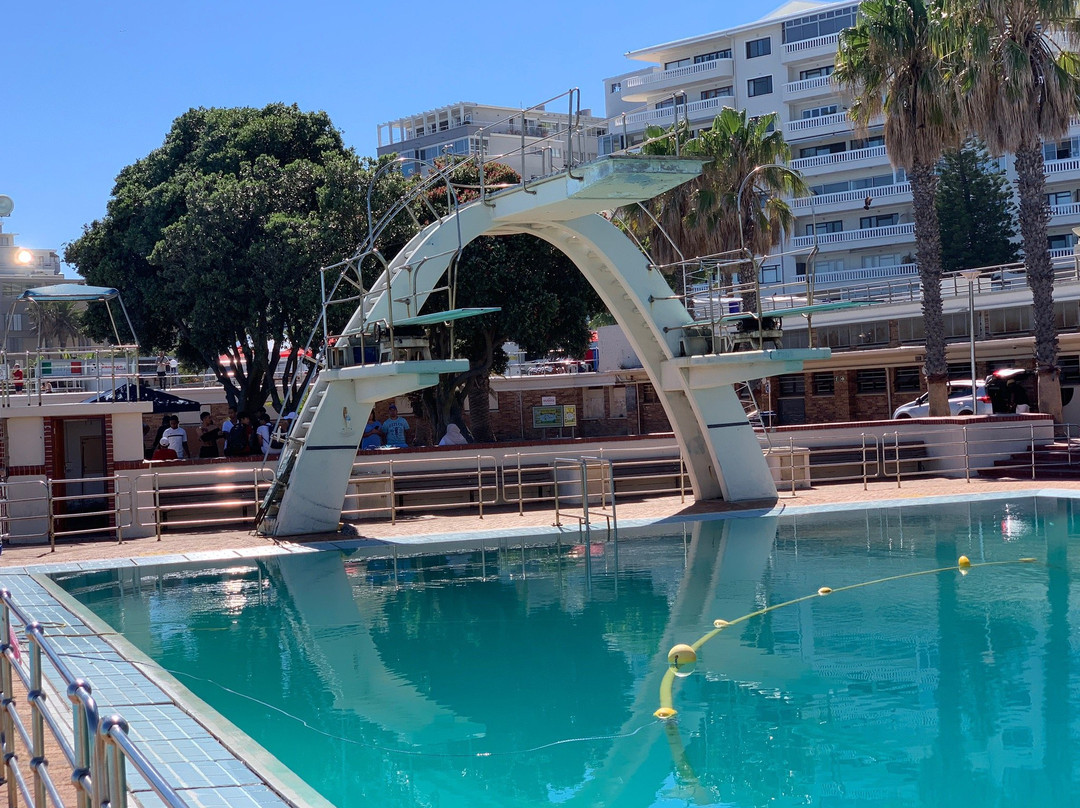 Sea Point swimming pool景点图片