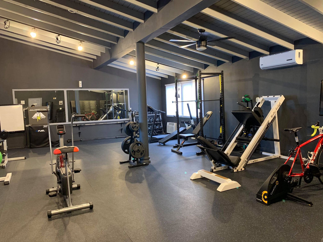 The Pain Cave SXM景点图片