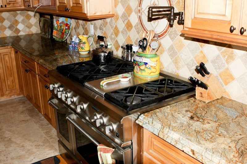 Italian Pottery Outlet-圣巴巴拉必去景点