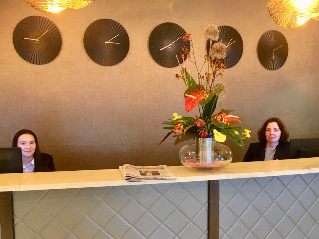 Springhill Court Hotel主图