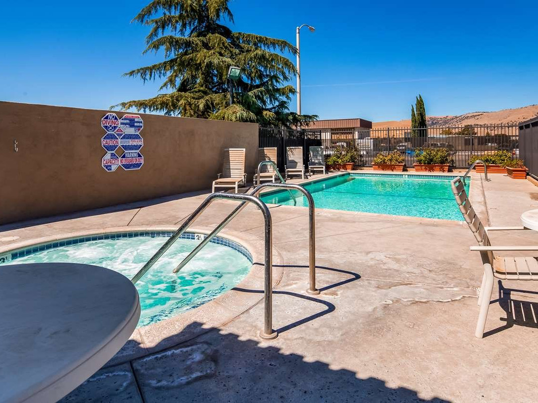 贝斯特韦斯特山区旅馆主图