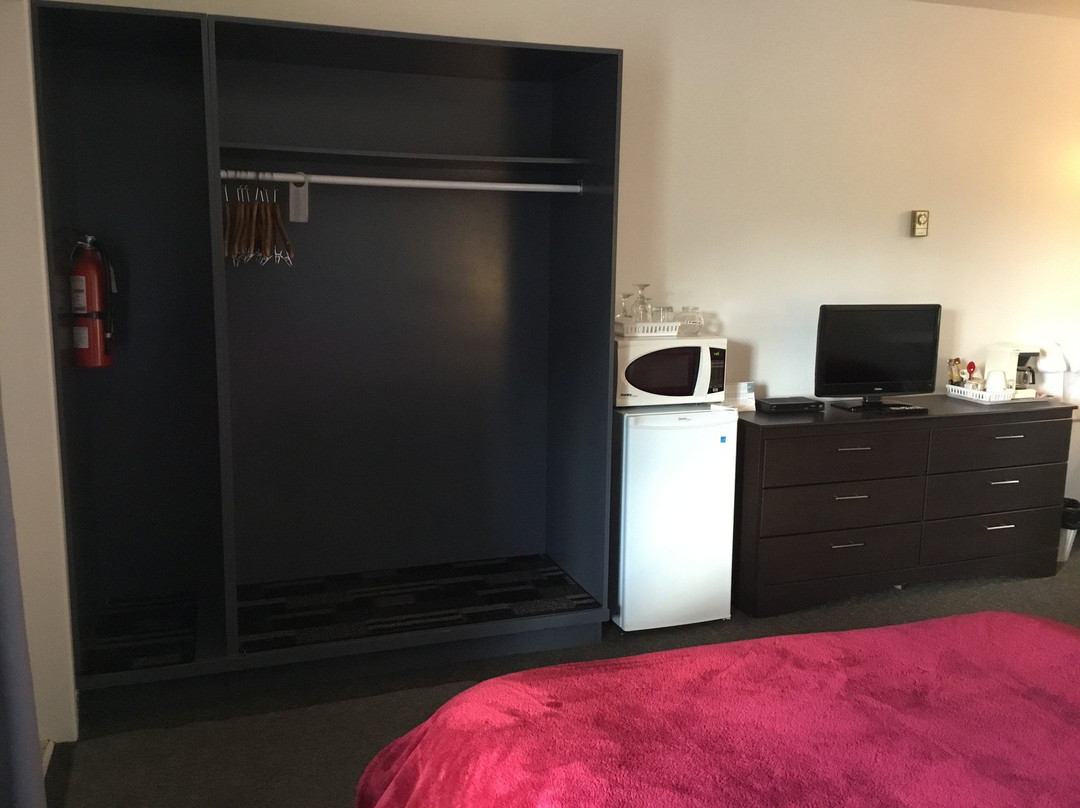 Le Motel Du Mont Trinite主图