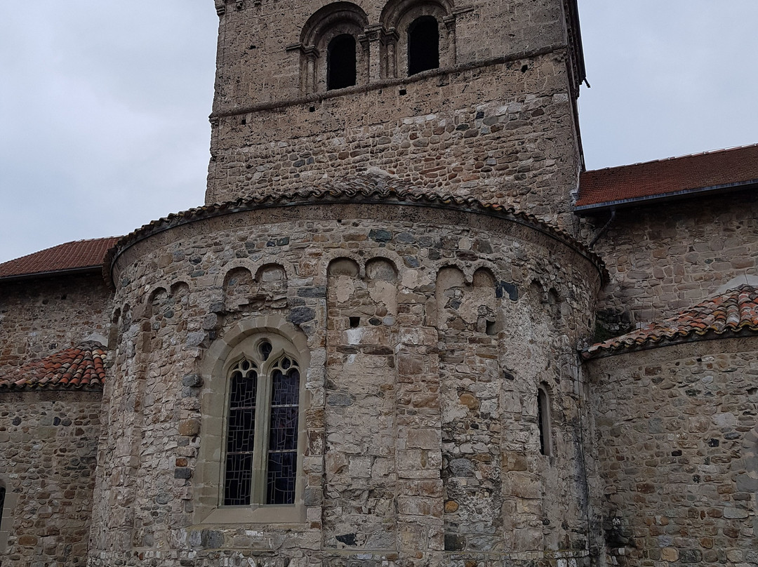 Eglise romane de Saint-Sulpice-Saint Sulpice必去景点