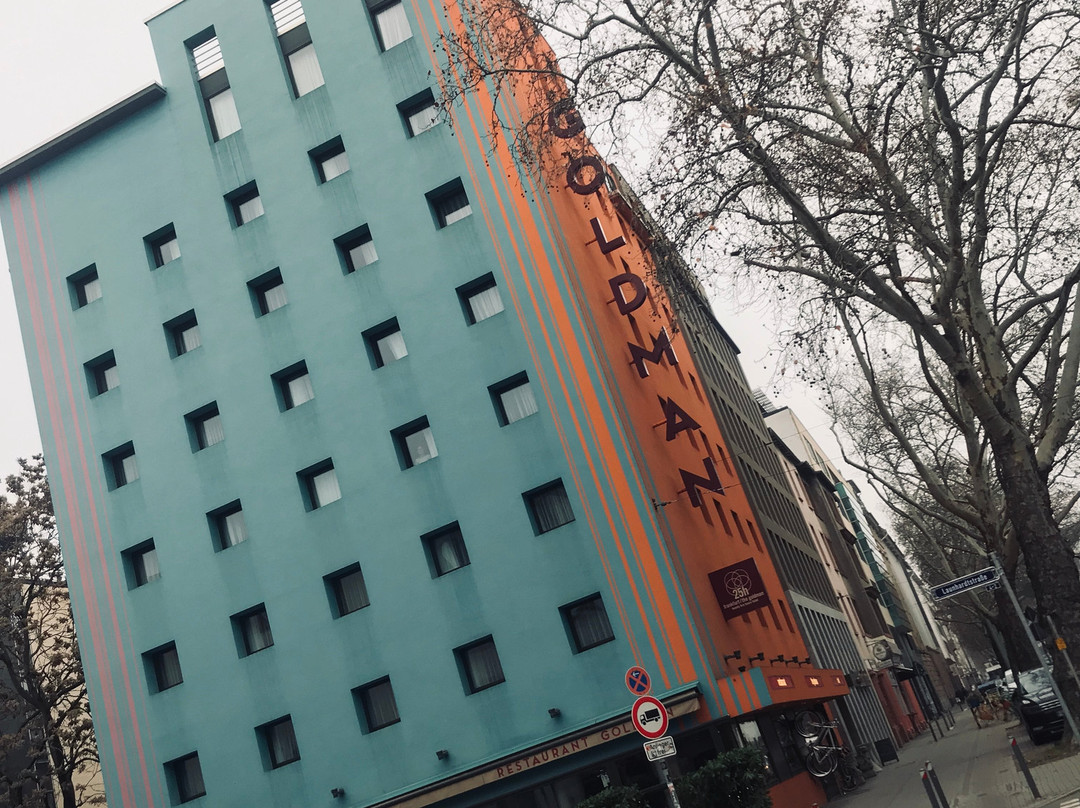 25小时高盛酒店主图