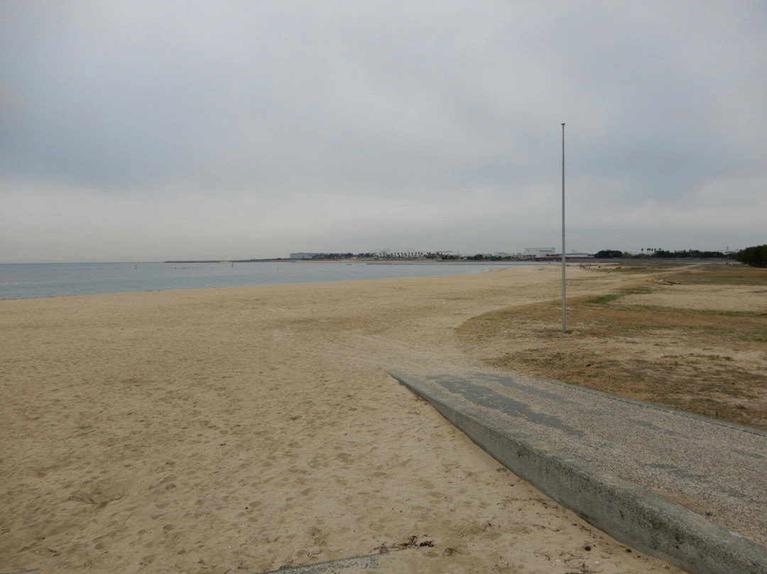 Nishikinohama Beach Park-贝冢市必去景点