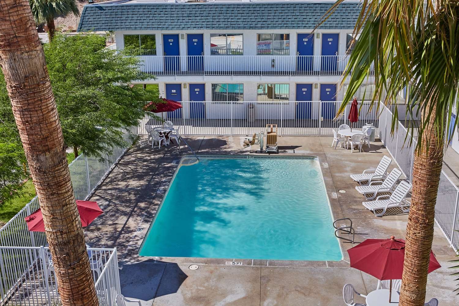 Motel 6 Blythe-官方