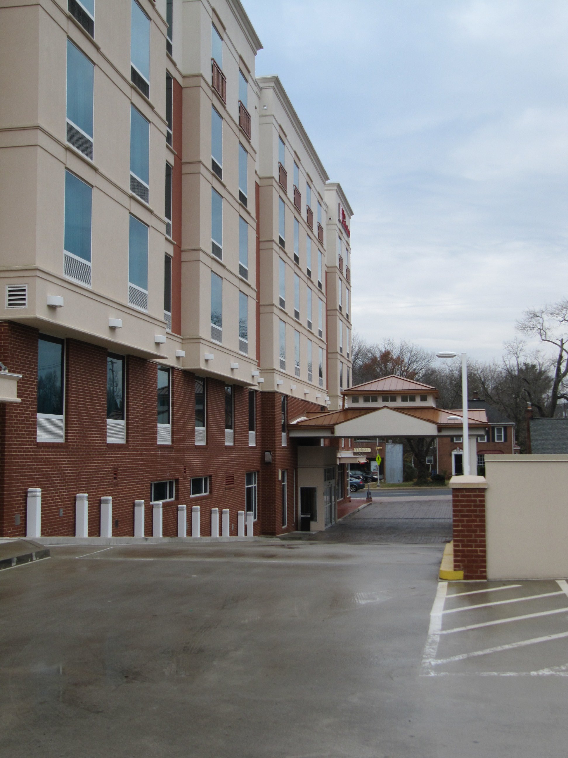 Hilton Garden Inn Falls Church-浴室