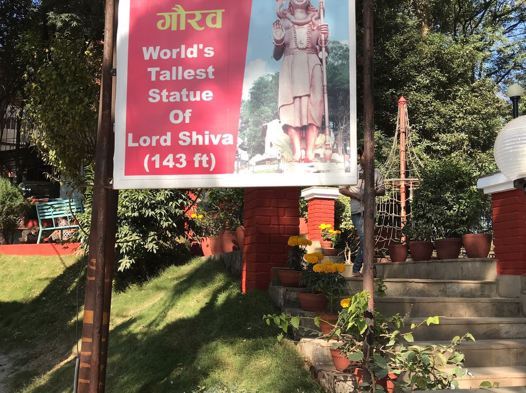 Kailashnath Mahadev Statue-巴克塔布必去景点