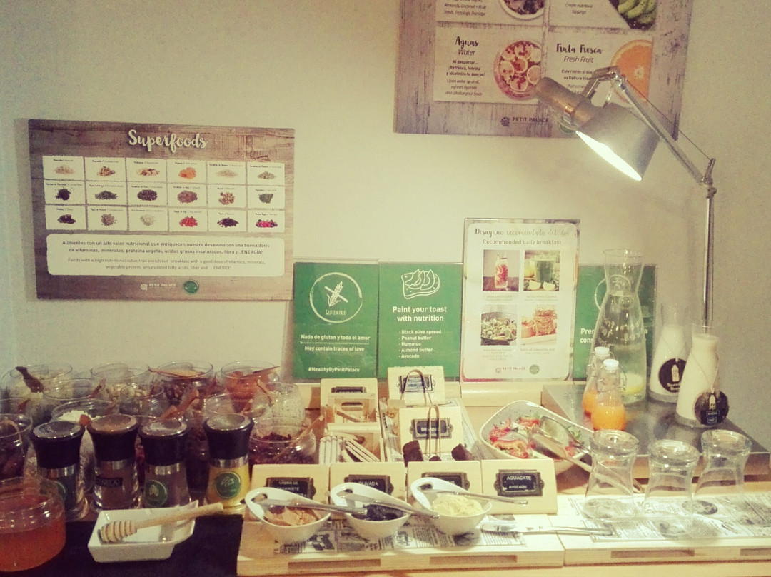 瓦伦西亚佩蒂特宫格曼尼亚斯酒店主图