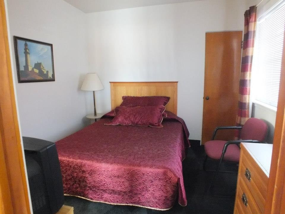 Riverside Motel & Marina主图