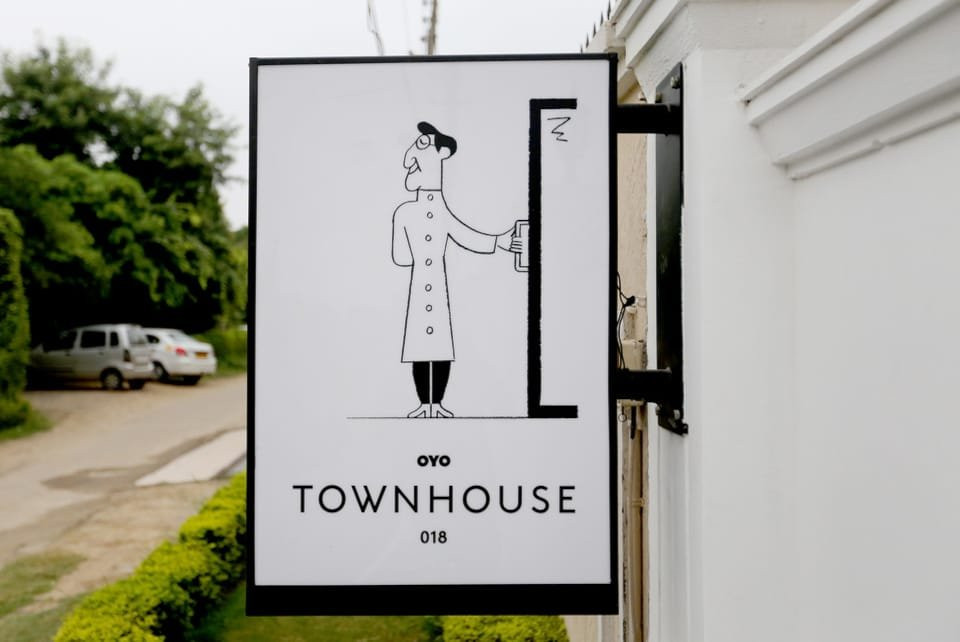 OYO Townhouse 018 Medanta主图